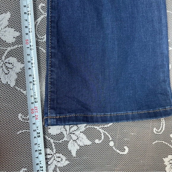 We The Free Penny Pull On Flare Stretch Jeans Blue Sz Small - Picture 12 of 12
